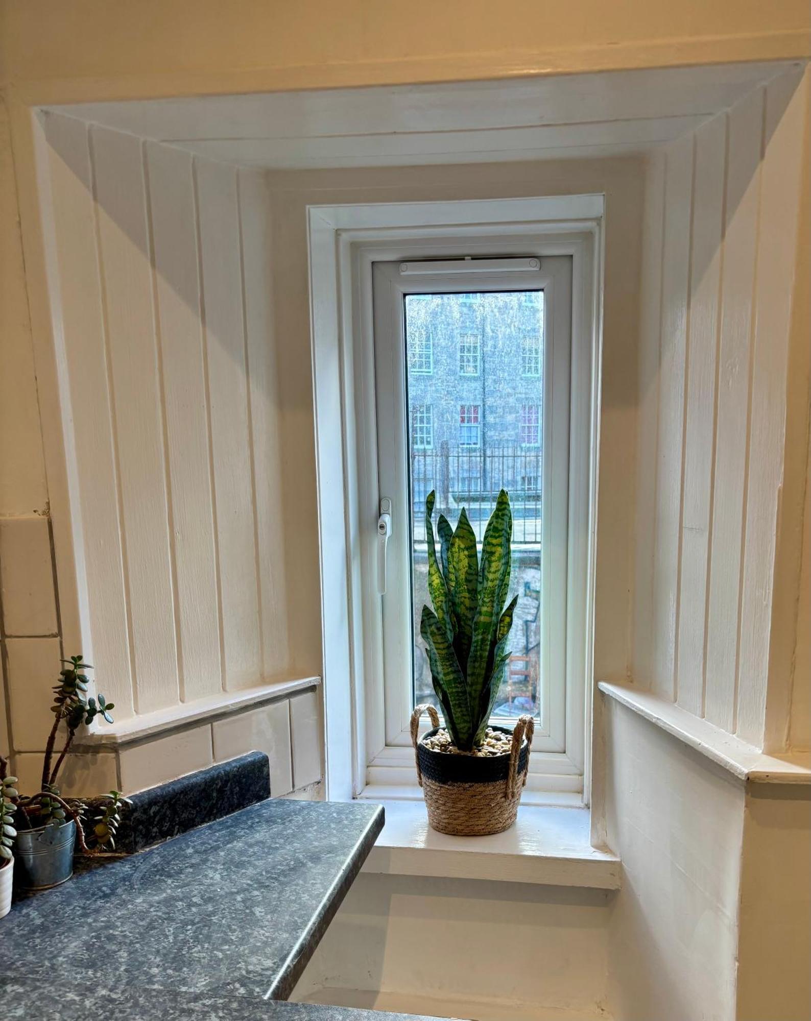 Apartment Bread Street, And Spacious One Bed Flat *